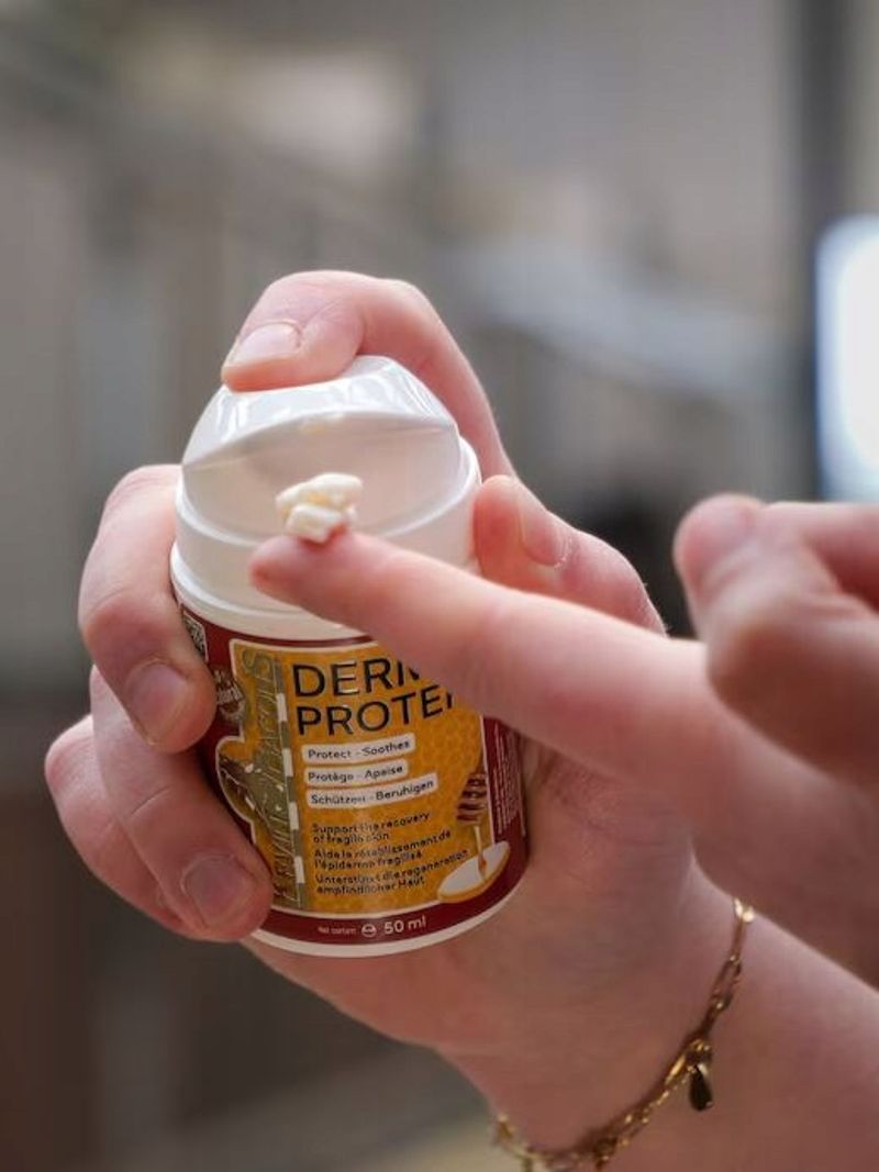 Krem na rany dla koni KEVIN BACON S DermaProtek 50ml na otarcia Rodzaj kosmetyki