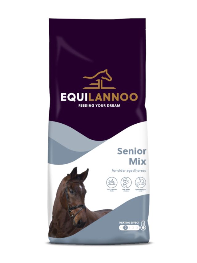 Equilannoo Senior Mix 15kg, lekkostrawne musli z ziołami i Linamix dla starszych koni i kuców