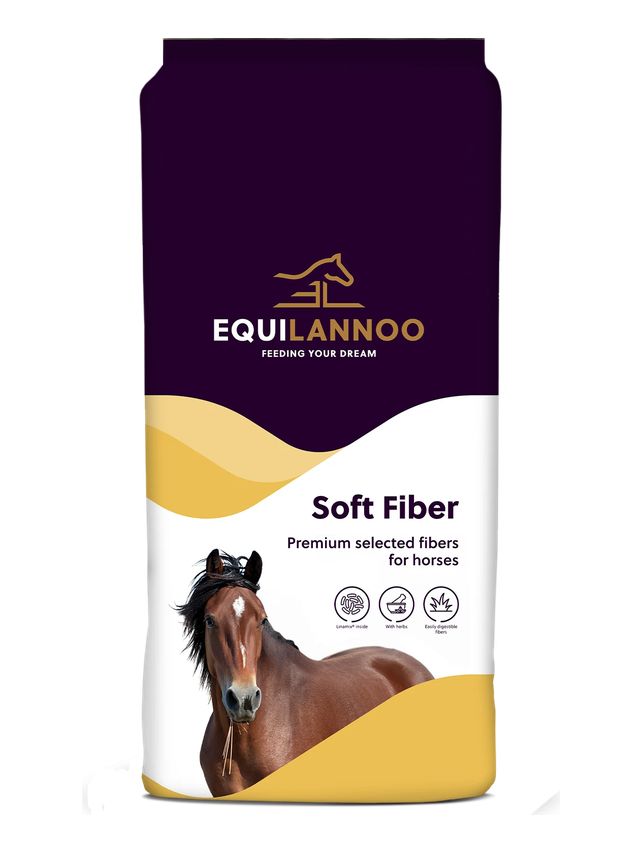 Soft Fiber 17 kg - Olejowana sieczka z trawy z dodatkiem ziół